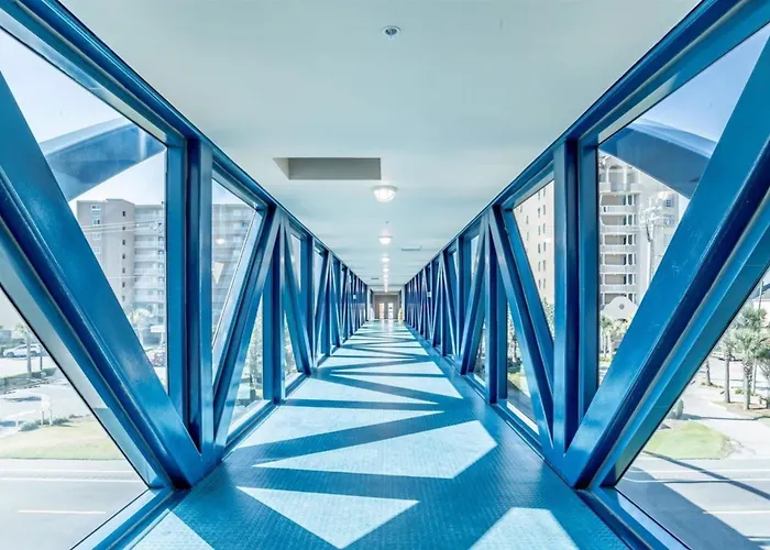Apartment Crystal Tower 1501